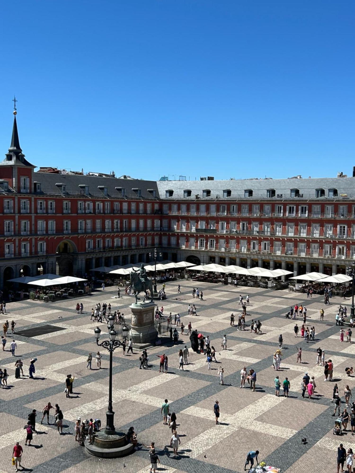 Plaza Mayor View Madrid Exterior foto